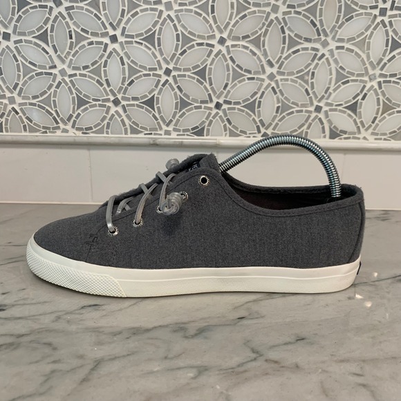 Sperry Women's‎ 9.5 Gray Wool Canvas Sneakers – Classic Comfort, Nautical Style - Picture 5 of 12